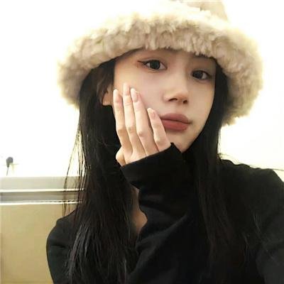 戴帽子的猫